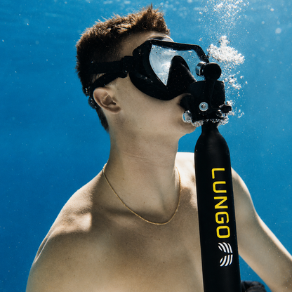 Scuba Tank + Hand Pump + Sub-Mask